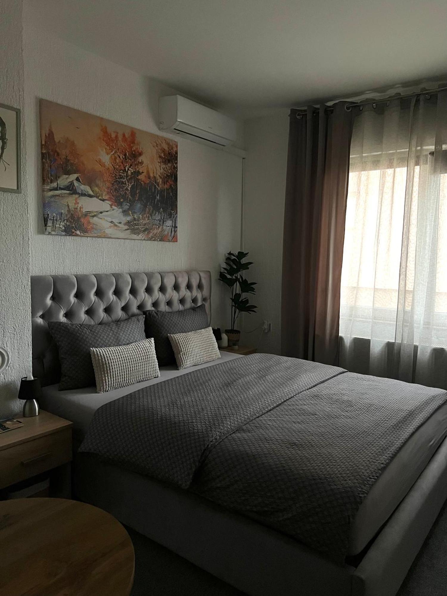 Luxrooms - Hotel Type With Private Jacuzzi Bjelovar Εξωτερικό φωτογραφία